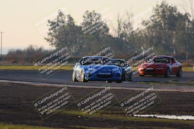 media/Jan-13-2024-CalClub SCCA (Sat) [[179f4822a7]]/Group 7/Sunset (Race)/